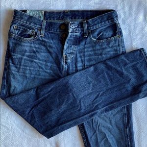 Hollister “Classic Straight” Jeans
